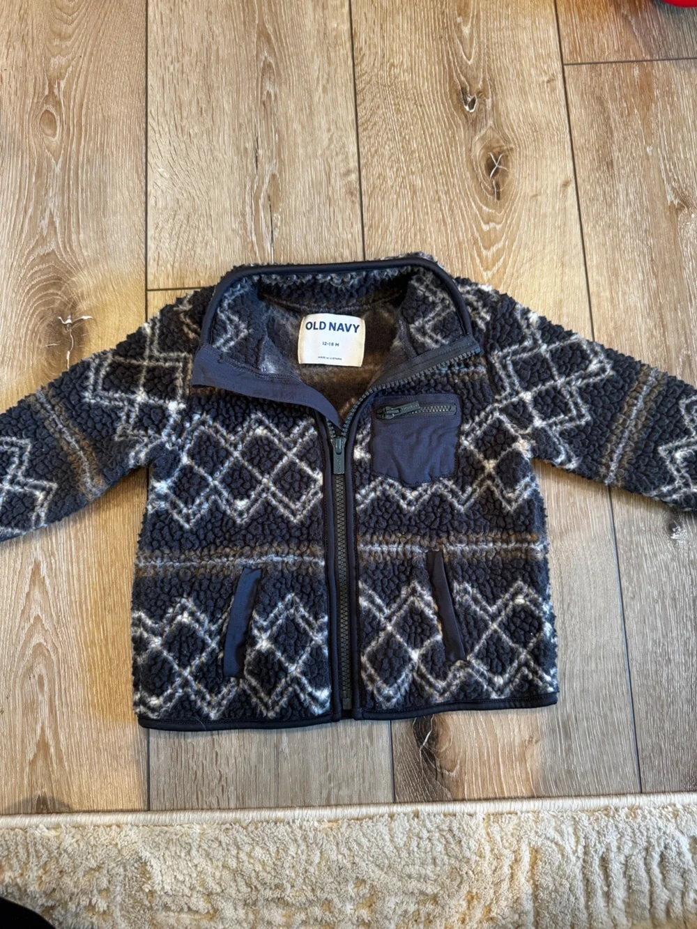 Old Navy Kids' Black & Gray Patterned Sherpa Zip Jacket